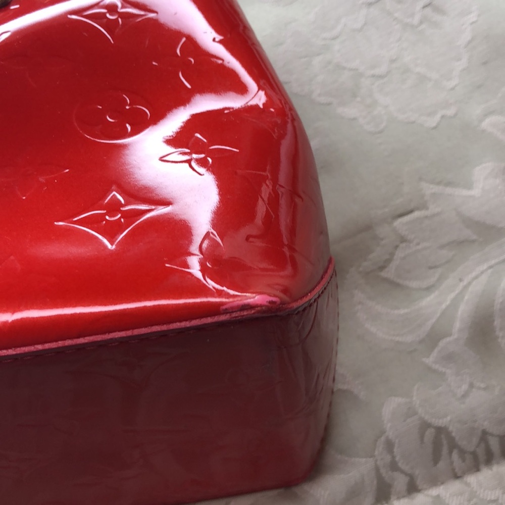 Louis Vuitton Reade Vernis Red - Picture 3 of 13